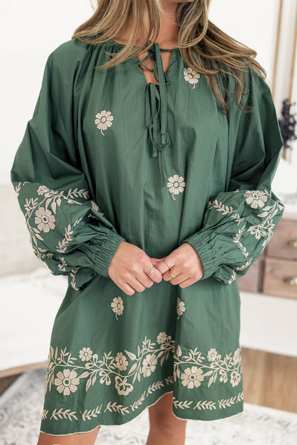 Boho Floral Tie Neck Puff Sleeve Shift Dress