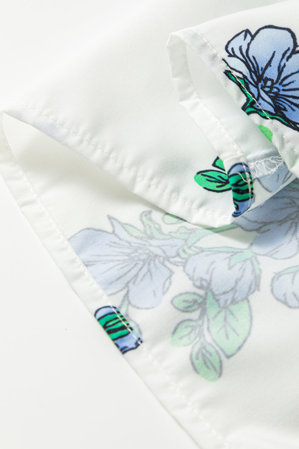 Floral Print Tie Neck Short Sleeve Blouse with Piping Trim